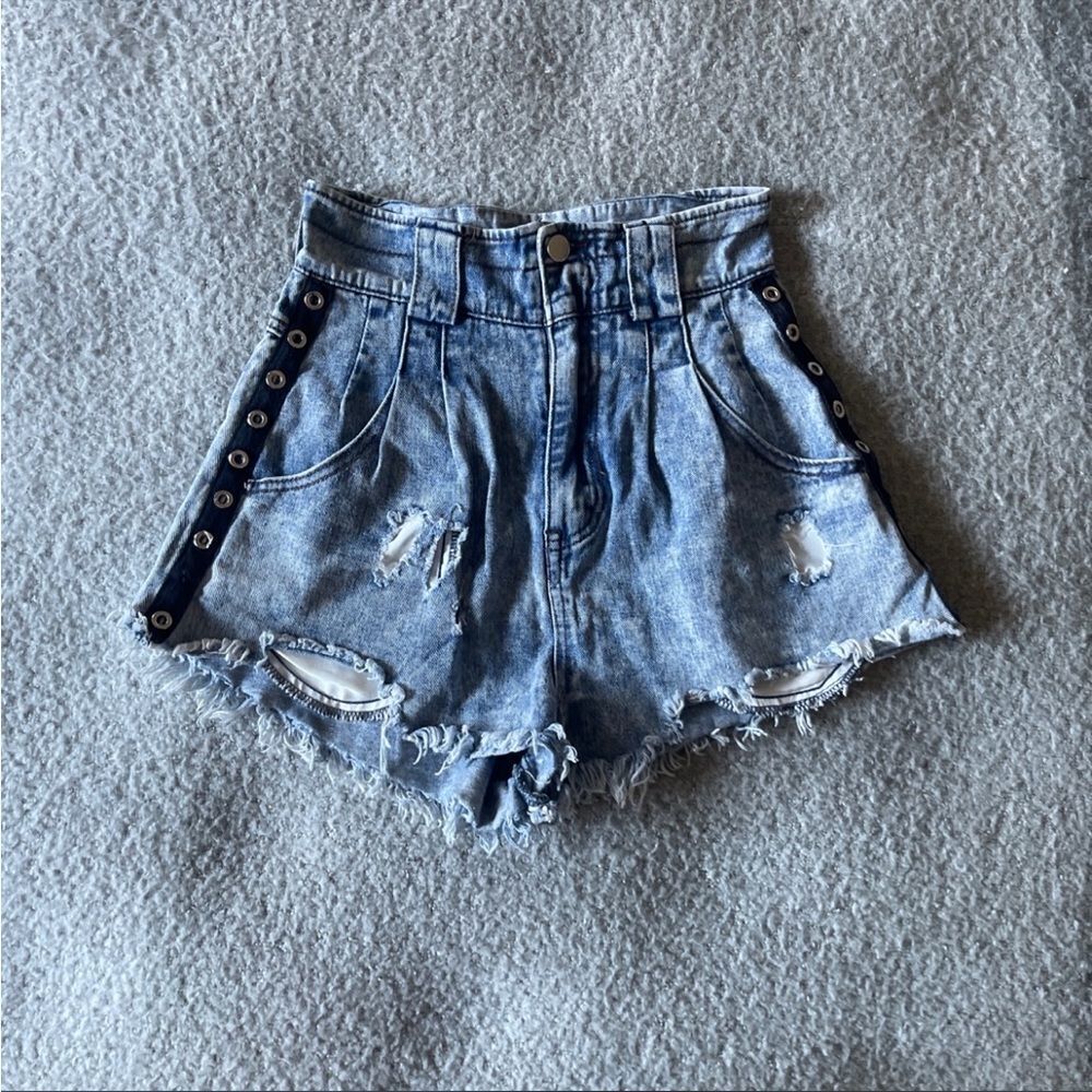 Hayden‎ small jean shorts
